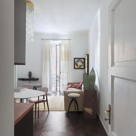 Sophisticated Milan Apartment With Italian Charm Milão Exterior foto